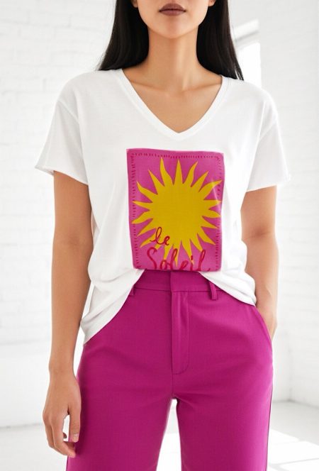 t-shirt-clara-en-coton-doux-avec-imprime-casual-et-chic-en-col-v_blanc_69e539132d09d